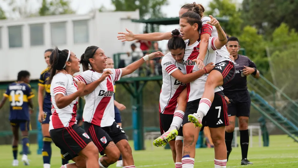Kimberlyn Campos Femenino River festejo gol Superclásico (Foto: River Plate)